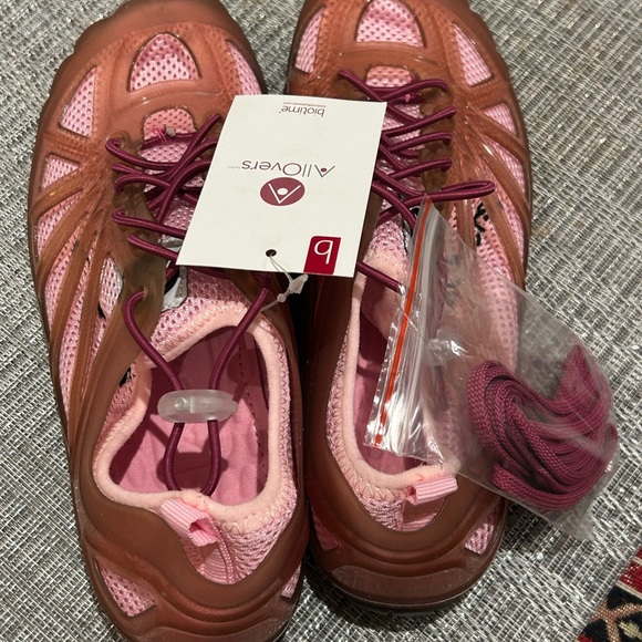 NWT women Biotime Allovers neoprene sock and jelly outer shell size 7 - Picture 2 of 10